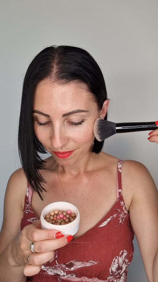 Perles bronzantes effet hâlé pour blush ou visage